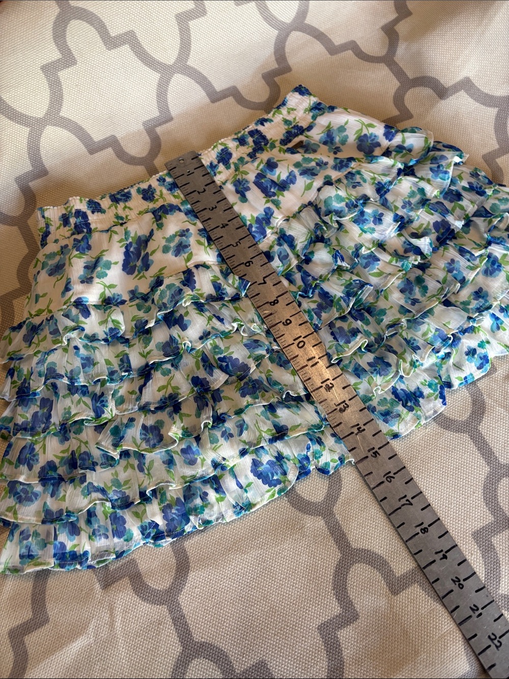 Hollister Blue & White Mini Skirt with Blue Floral Ruffles - Picture 7 of 11